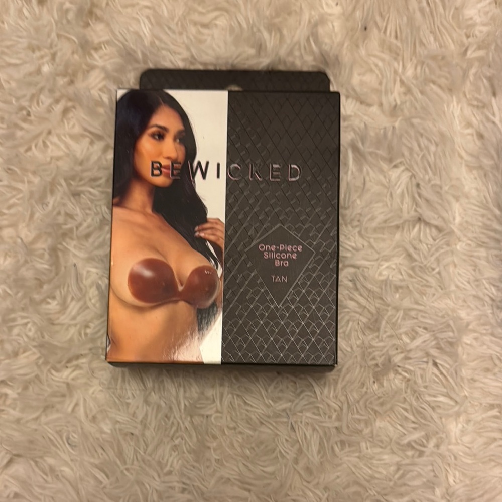 Forever 21 Tan Silicone Bra